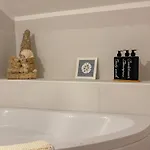 49 Sea - By Host Hero 3*