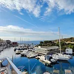 49 Sea - By Host Hero 3*