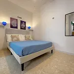 Pensión 49 Sea - By Host Hero