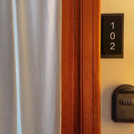 Guest house 49 Sea - *